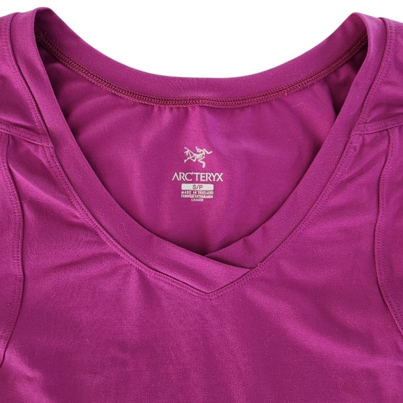 ARC’TERYX purple v-neck sleeveless tank - small - Picture 6 of 13